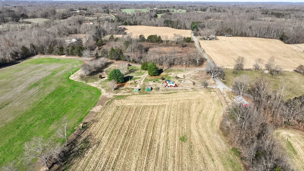 1 Jesse Bernard Road Jamestown KY 42629