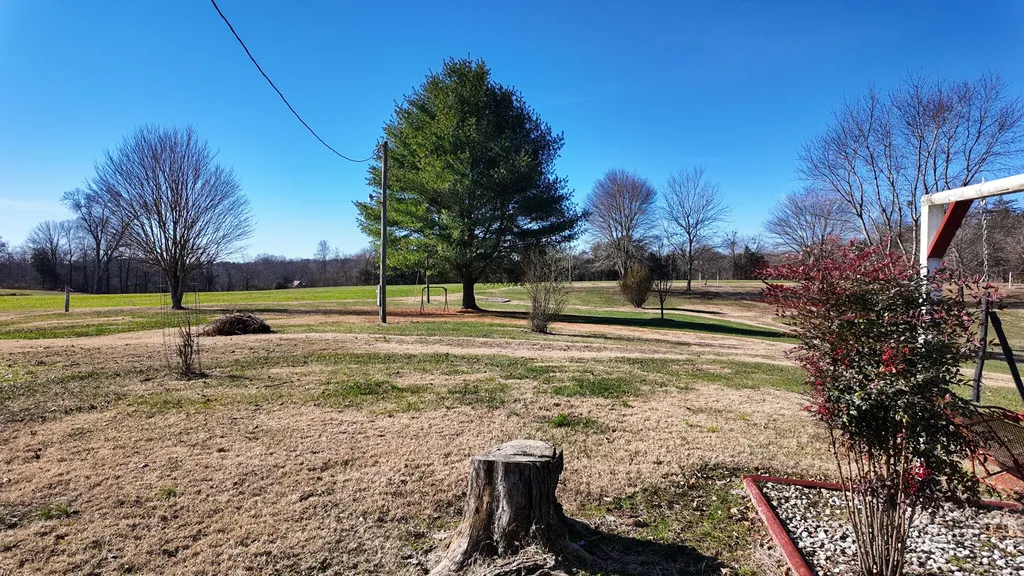 1 Jesse Bernard Road Jamestown KY 42629