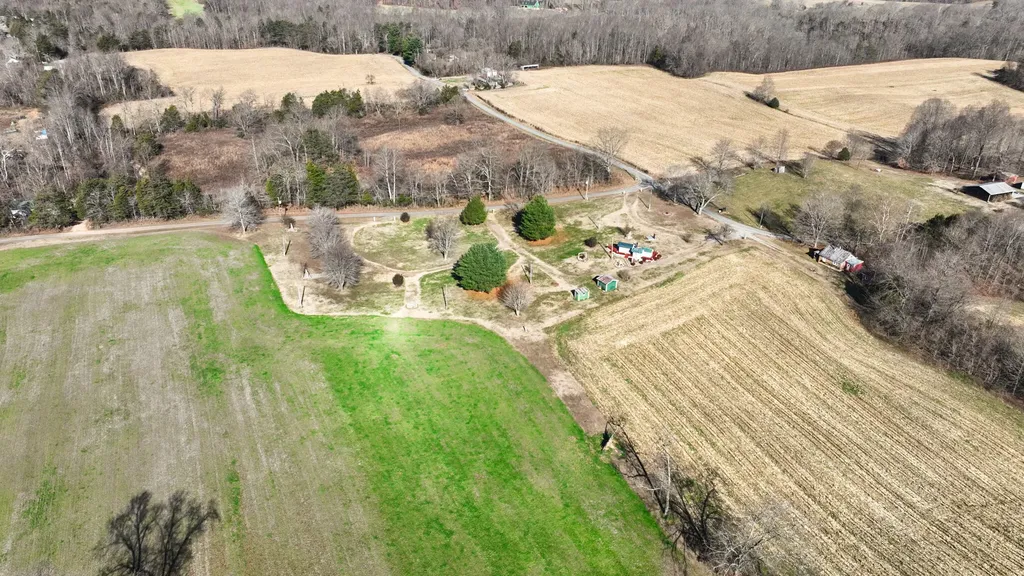 1 Jesse Bernard Road Jamestown KY 42629