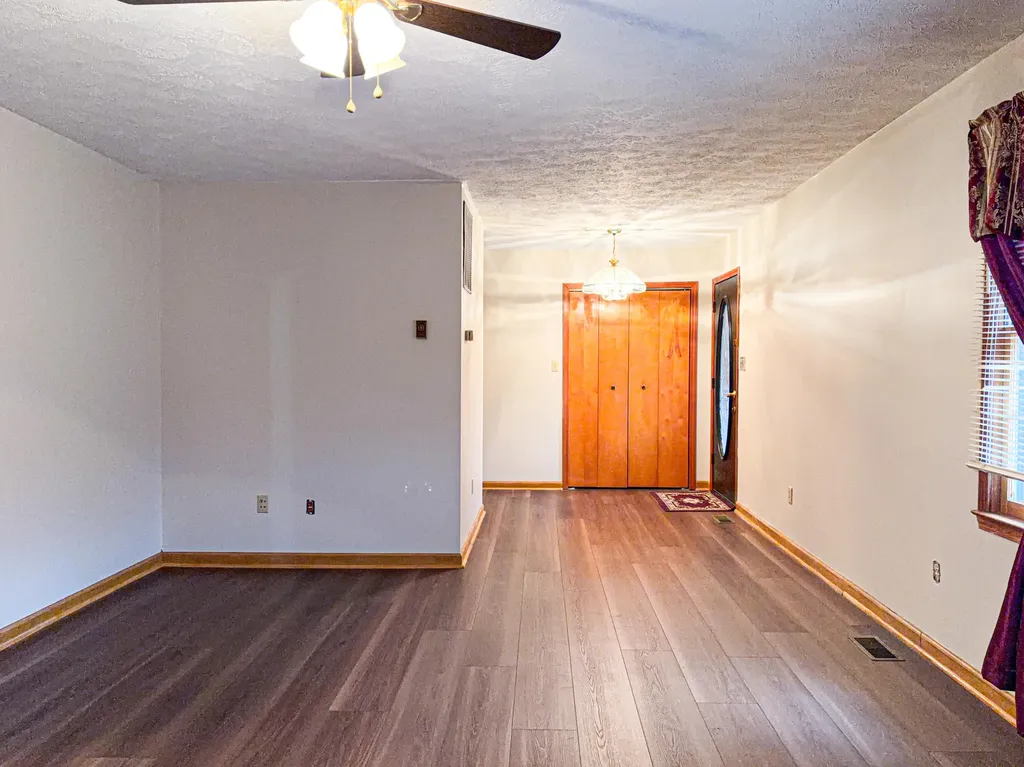 289 Hershel Gabbard Road Mckee KY 40447