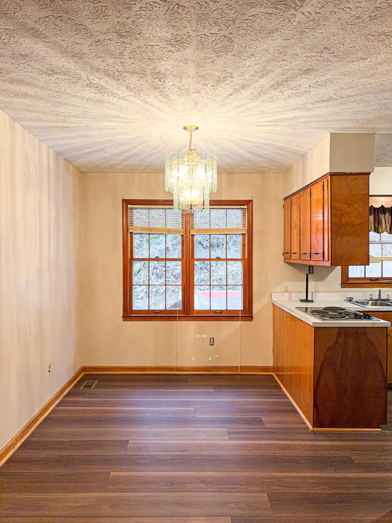 289 Hershel Gabbard Road Mckee KY 40447