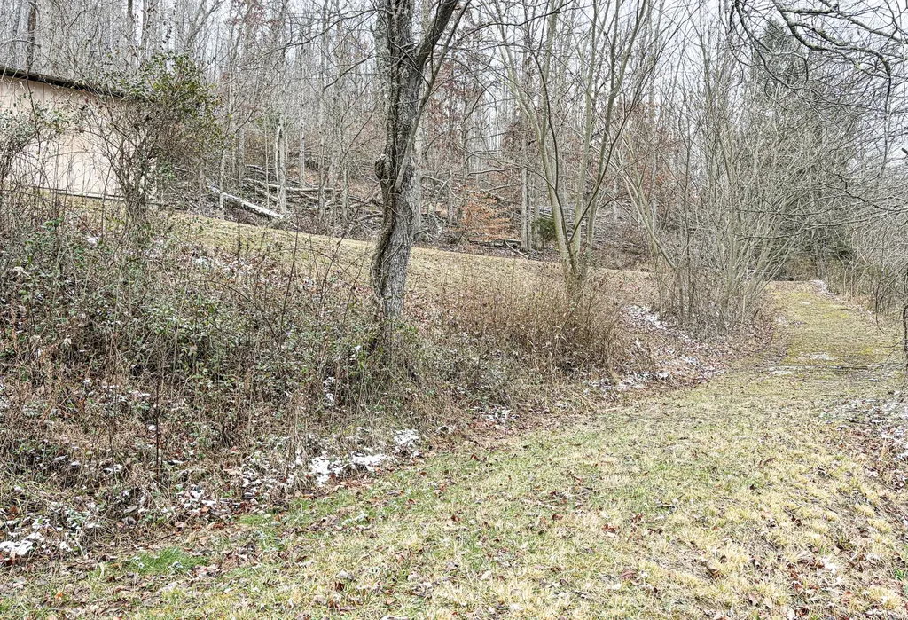 289 Hershel Gabbard Road Mckee KY 40447