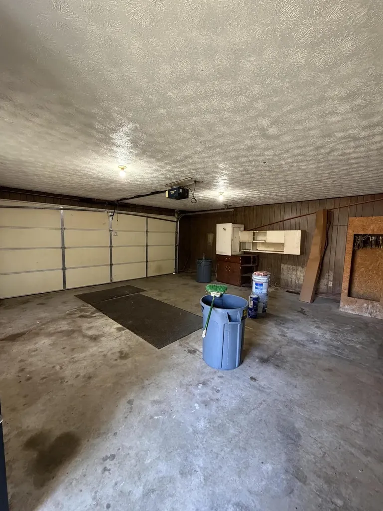 289 Hershel Gabbard Road Mckee KY 40447