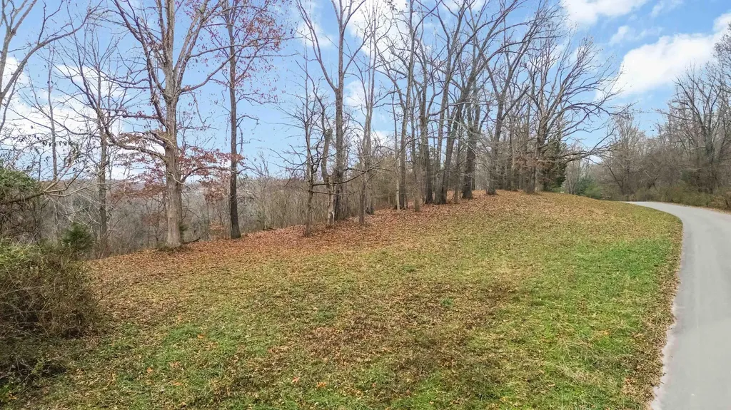 Lot 10 Fountain Way Somerset KY 42501