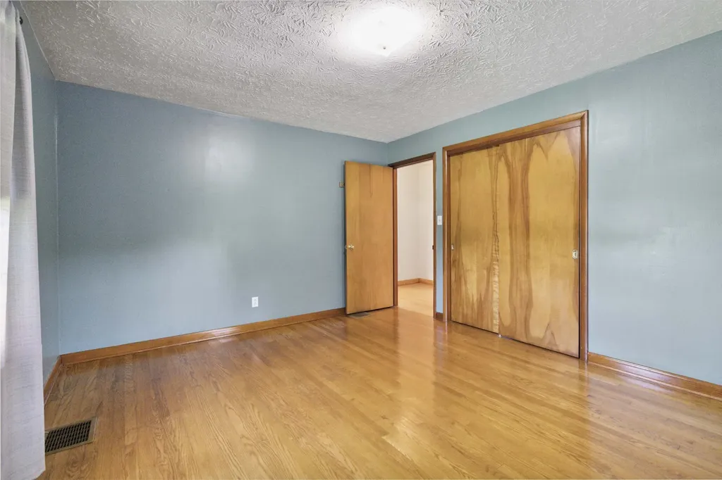 7681 Ky-39 Somerset KY 42503