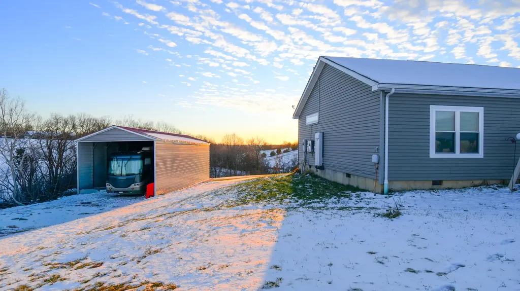 2071 Bonds Mill Road Lawrenceburg KY 40342