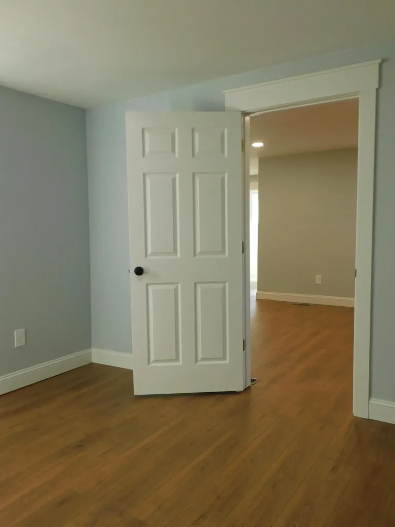 2885 Ky-215 Evarts KY 40828