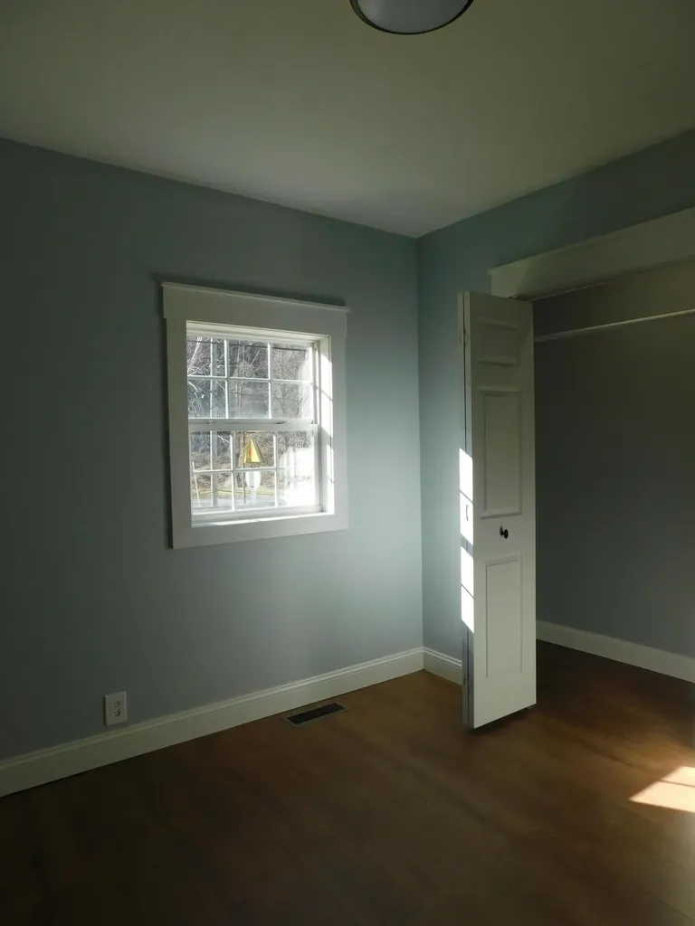 2885 Ky-215 Evarts KY 40828