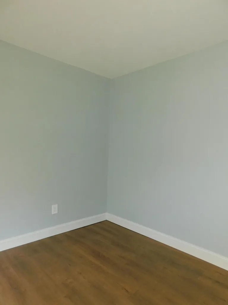2885 Ky-215 Evarts KY 40828