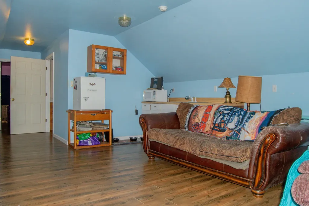 2850 Lower Licking Road Morehead KY 40351