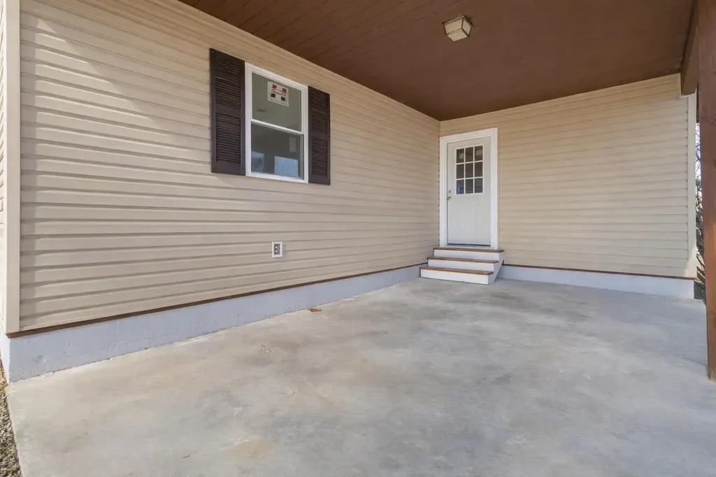 1490 Ferry Road Somerset KY 42503