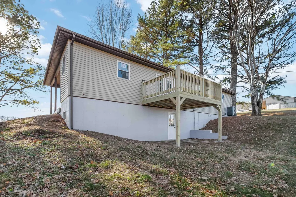 1490 Ferry Road Somerset KY 42503