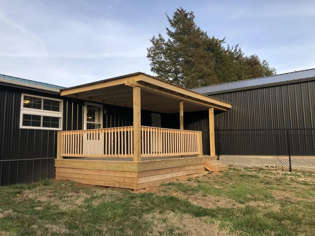 249 N Riverwood Road Bronston KY 42518