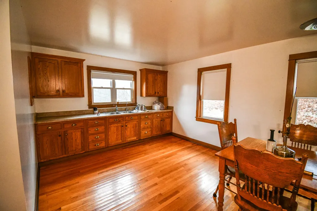 1233 Logan Run Road Flemingsburg KY 41041
