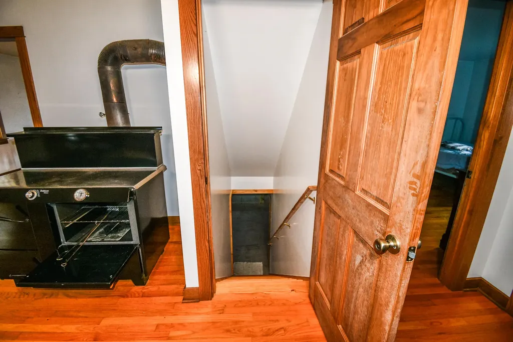 1233 Logan Run Road Flemingsburg KY 41041