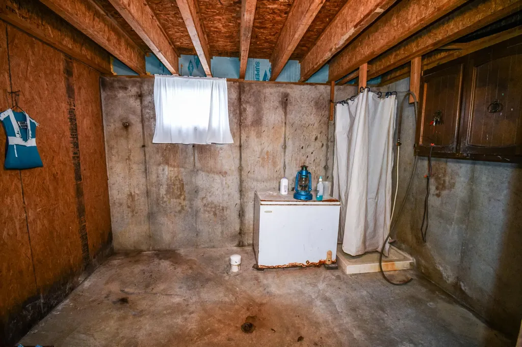 1233 Logan Run Road Flemingsburg KY 41041