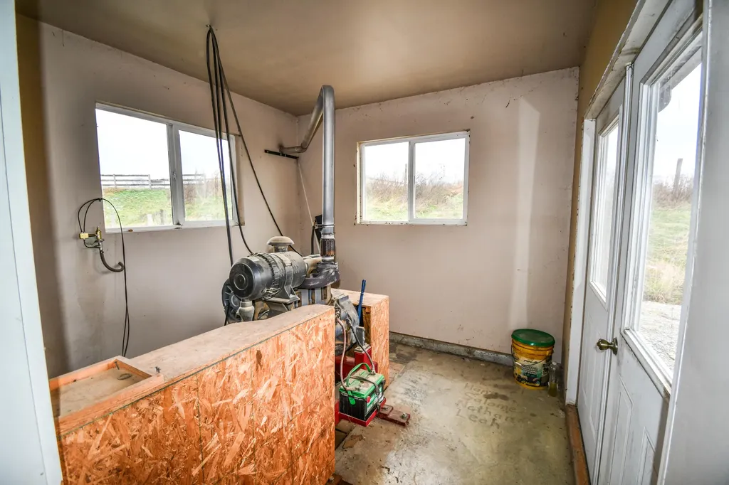 1233 Logan Run Road Flemingsburg KY 41041