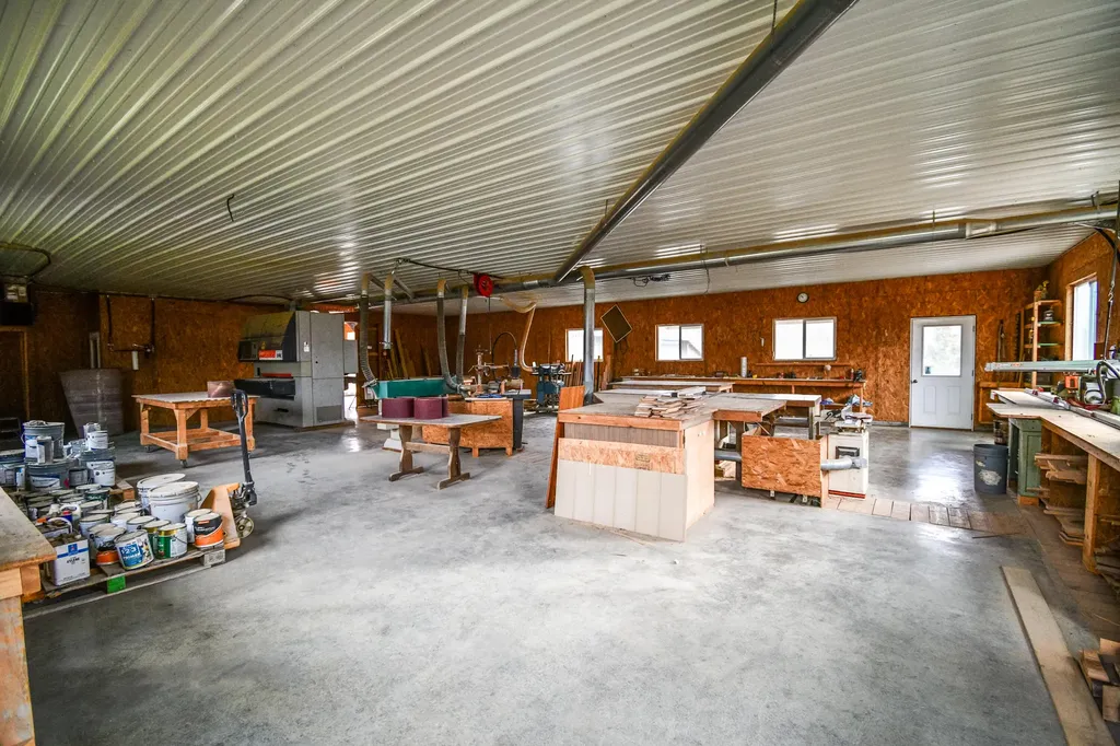 1233 Logan Run Road Flemingsburg KY 41041
