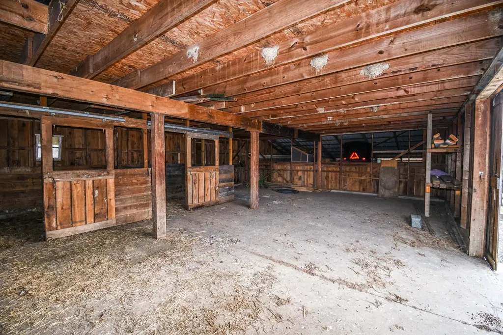 1233 Logan Run Road Flemingsburg KY 41041
