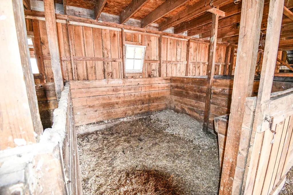 1233 Logan Run Road Flemingsburg KY 41041