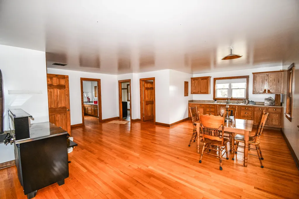 1233 Logan Run Road Flemingsburg KY 41041