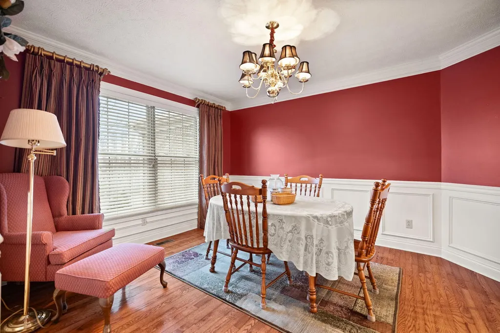 871 Woods Edge Drive Somerset KY 42503