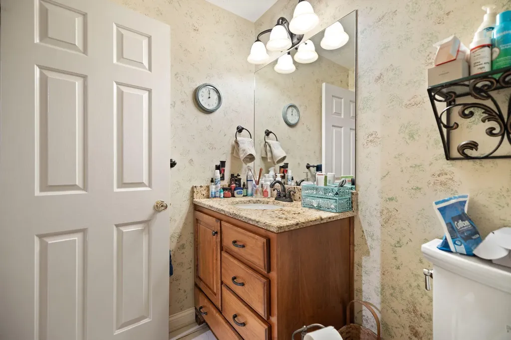 871 Woods Edge Drive Somerset KY 42503