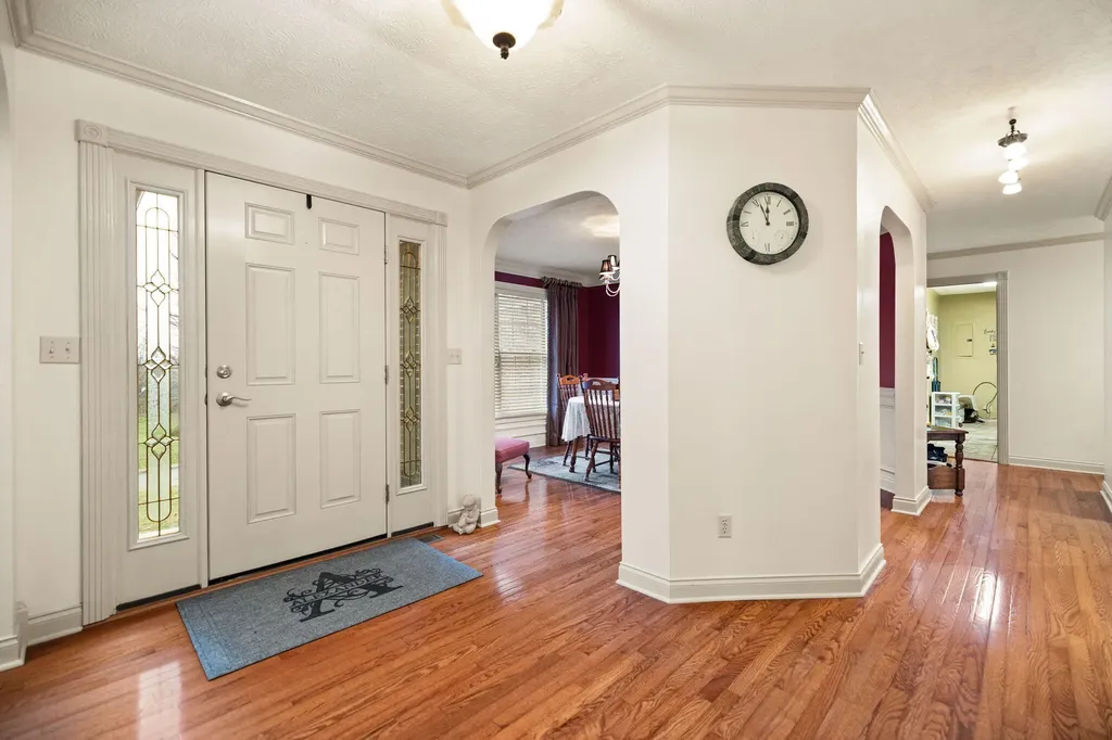 871 Woods Edge Drive Somerset KY 42503