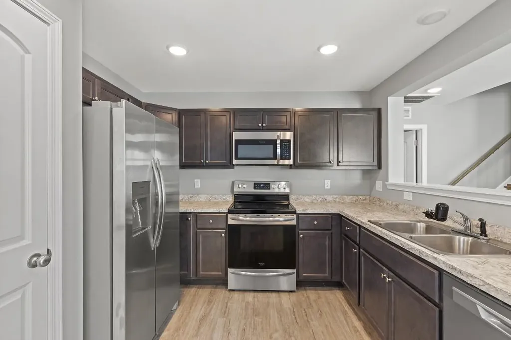 6069 Arbor Wds Way Richmond KY 40475