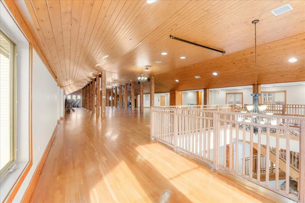 430 Tom Jensen Highway London KY 40741