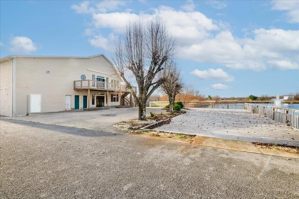 430 Tom Jensen Highway London KY 40741