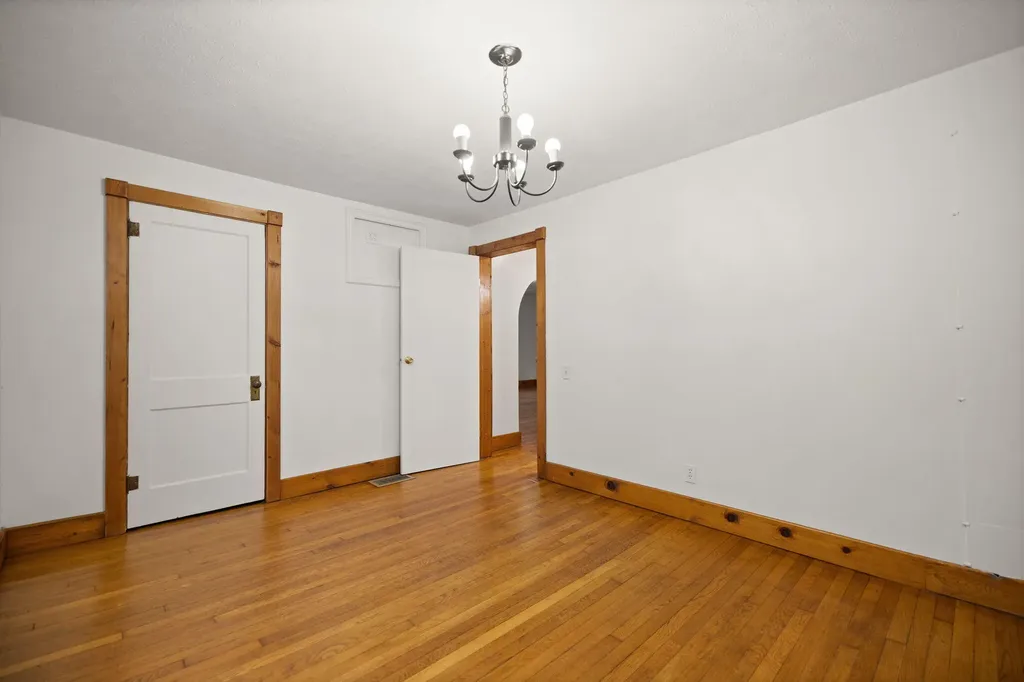 2435 N Laurel Road London KY 40741