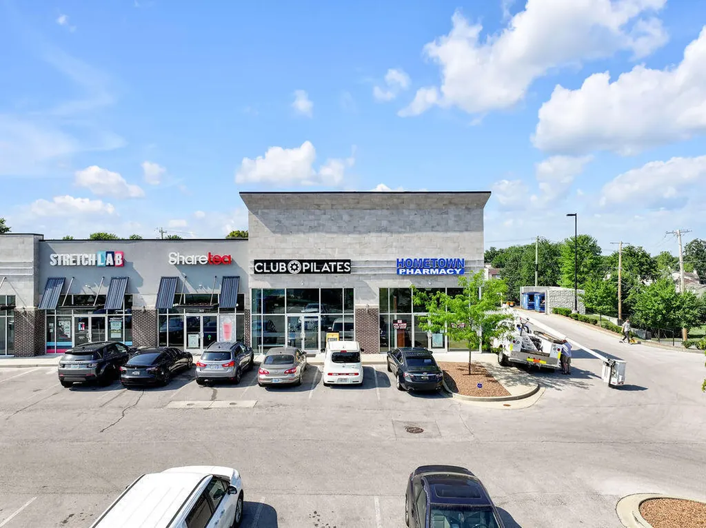 2860 Richmond Road Lexington KY 40509