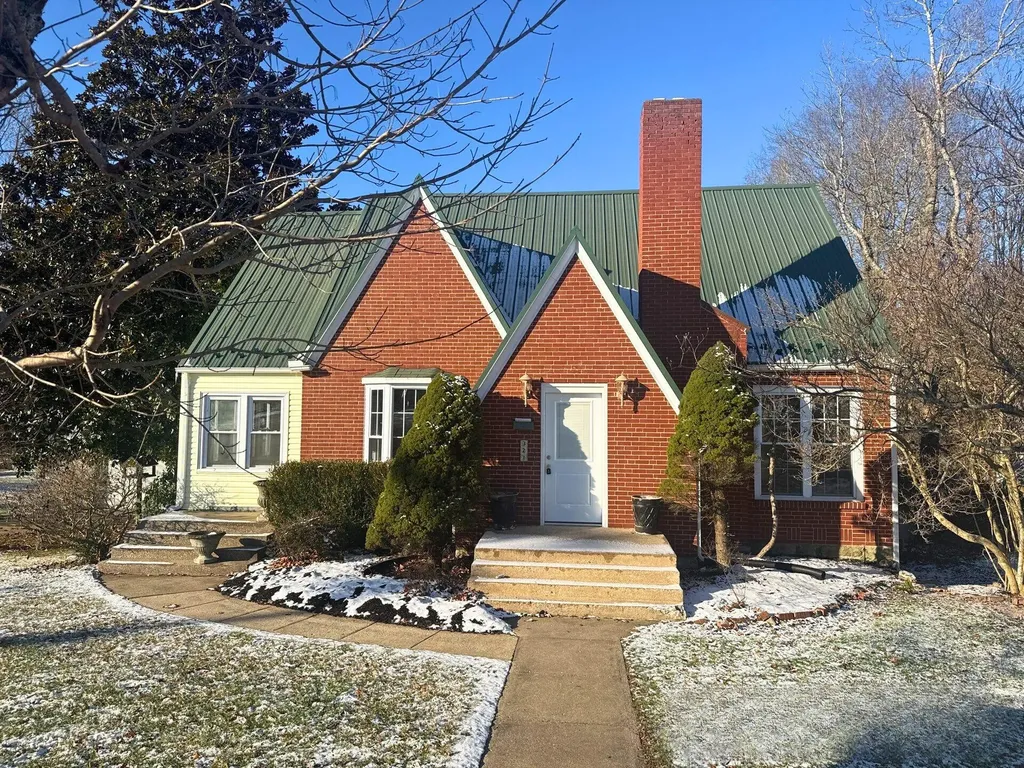 321 Riverside Drive West Liberty KY 41472