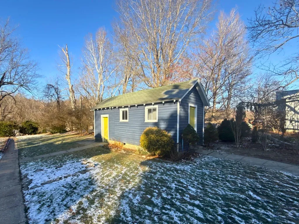 321 Riverside Drive West Liberty KY 41472