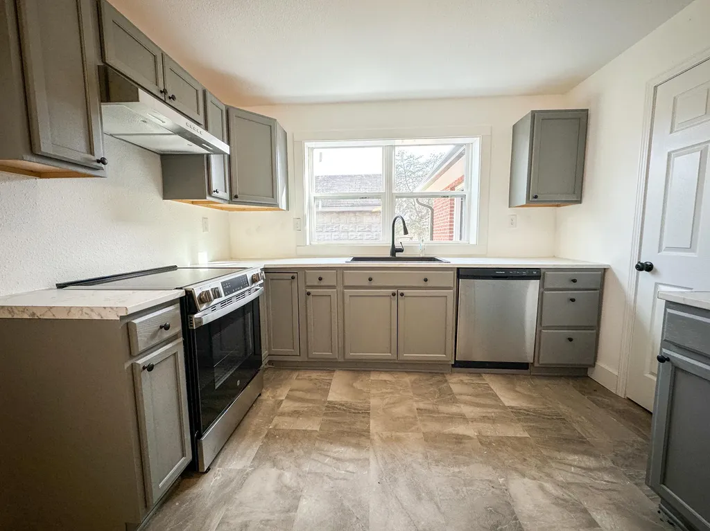 706 Helvetia Road London KY 40741