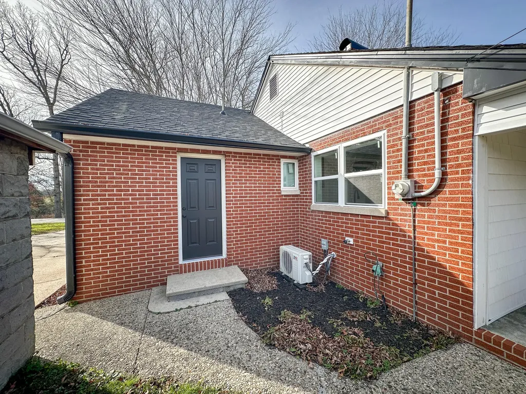706 Helvetia Road London KY 40741
