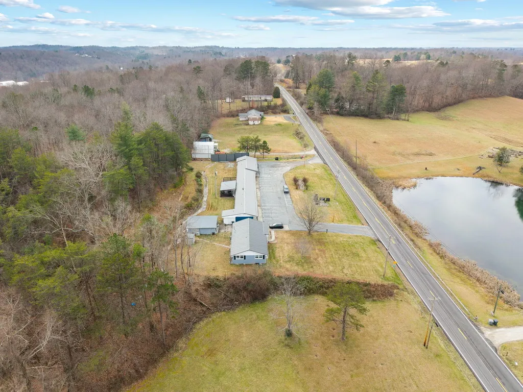 1165 S Ky-11 Beattyville KY 41311