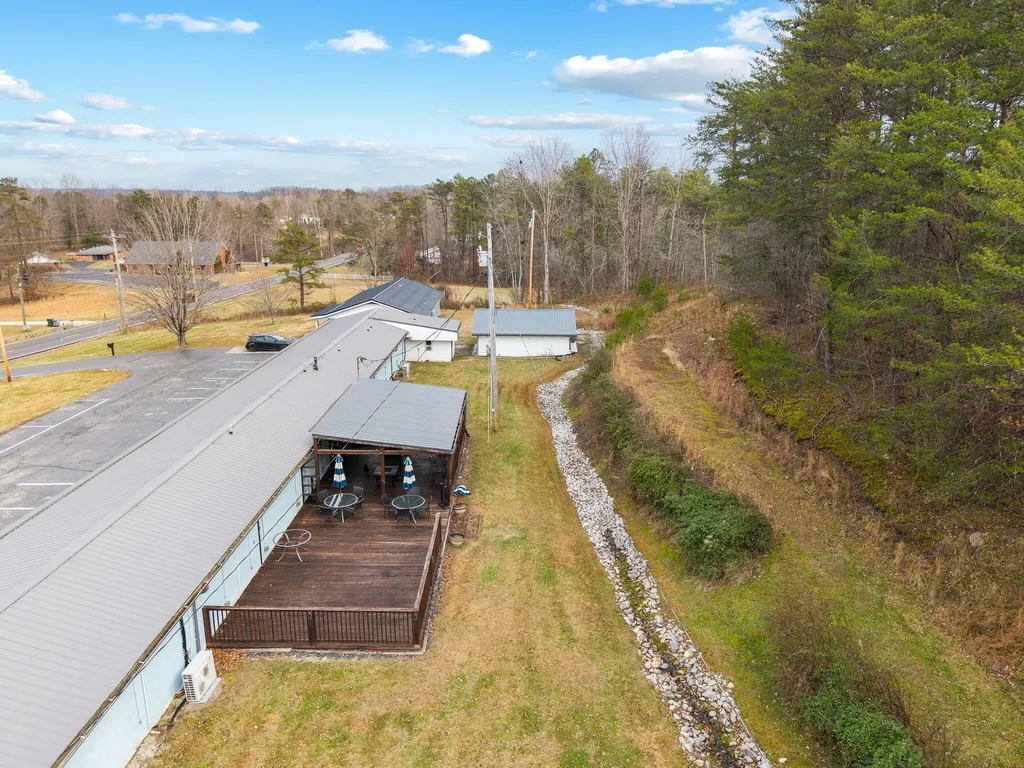 1165 S Ky-11 Beattyville KY 41311