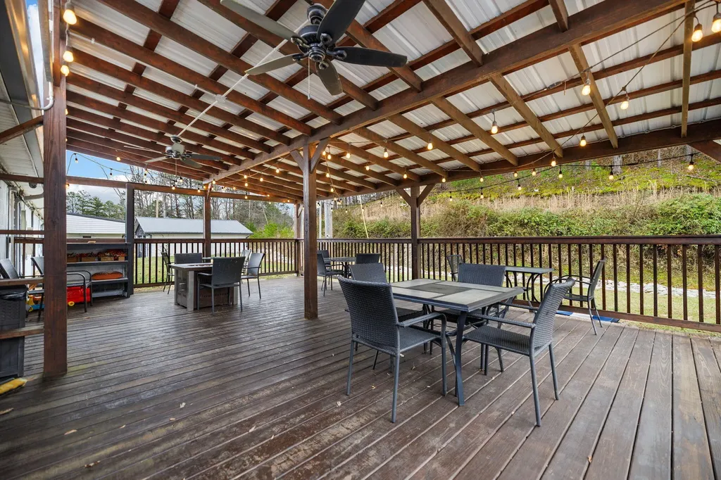 1165 S Ky-11 Beattyville KY 41311