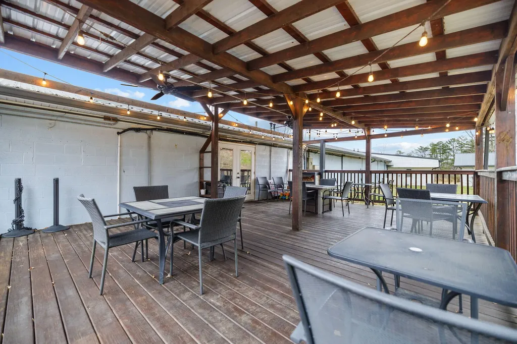 1165 S Ky-11 Beattyville KY 41311