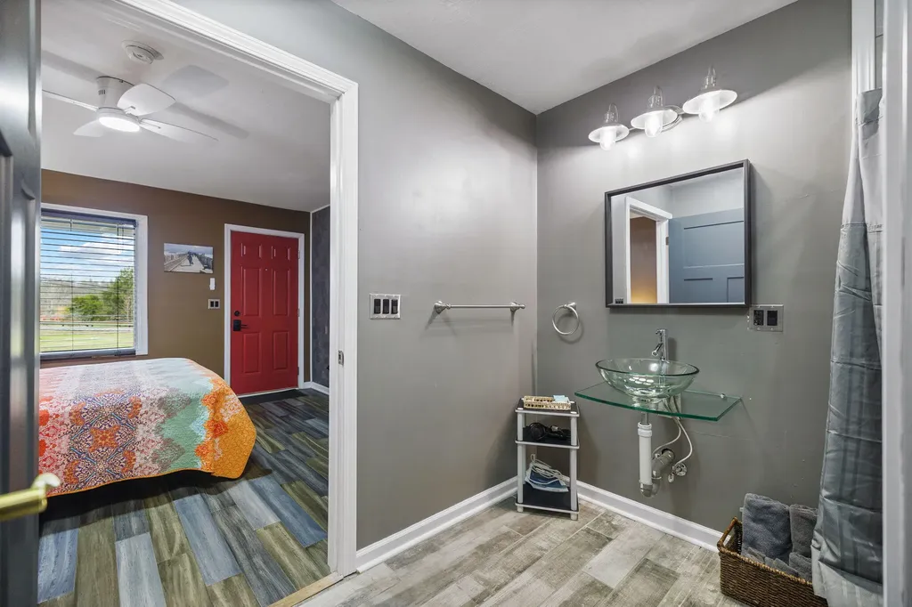 1165 S Ky-11 Beattyville KY 41311