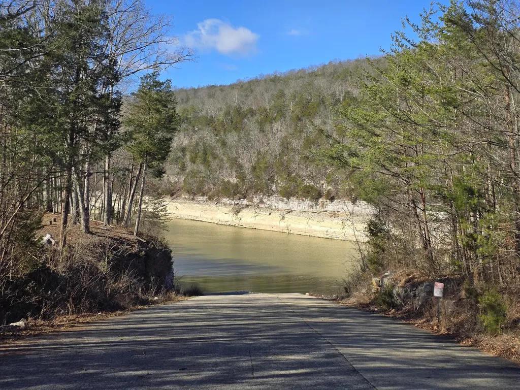 Lot 18r N Roberts Bend Road Burnside KY 42519