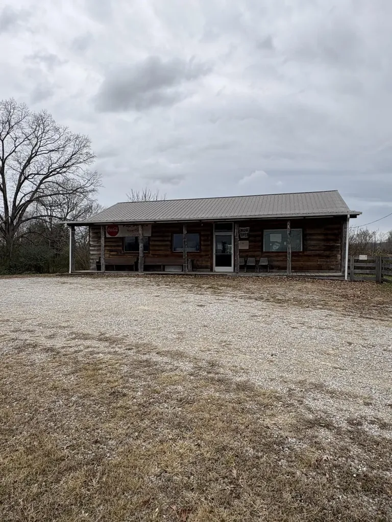 2454 Ky-204 Williamsburg KY 40769