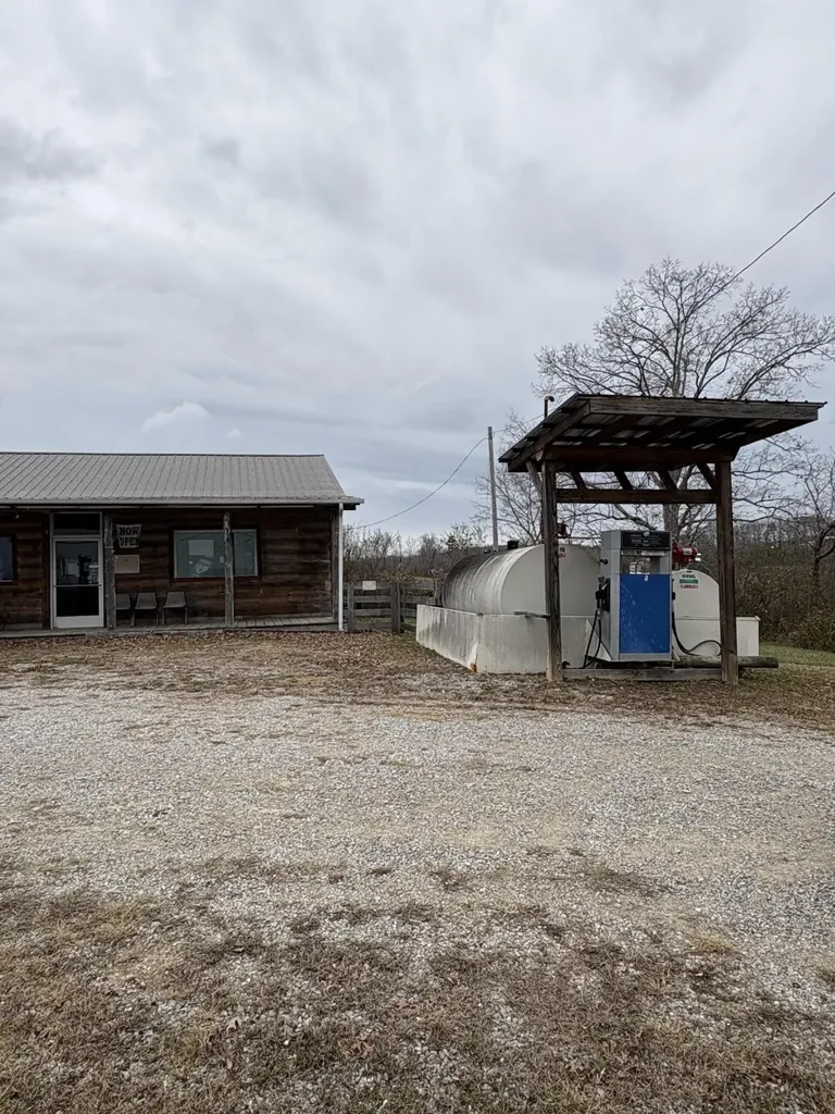 2454 Ky-204 Williamsburg KY 40769