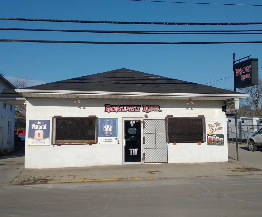 137 East Broadway Street Winchester KY 40391