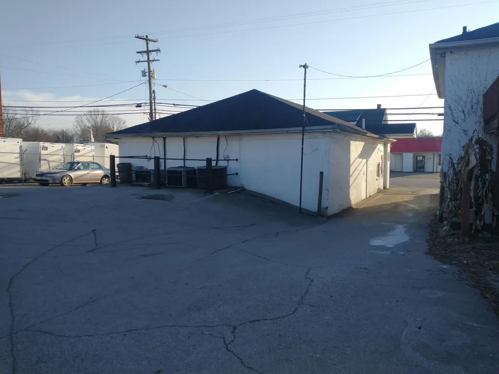 137 East Broadway Street Winchester KY 40391