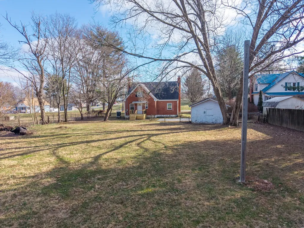 267 Stanford Street Science Hill KY 42553