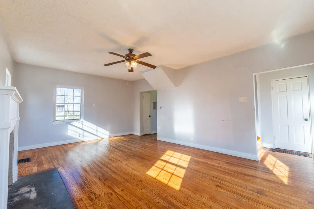 267 Stanford Street Science Hill KY 42553