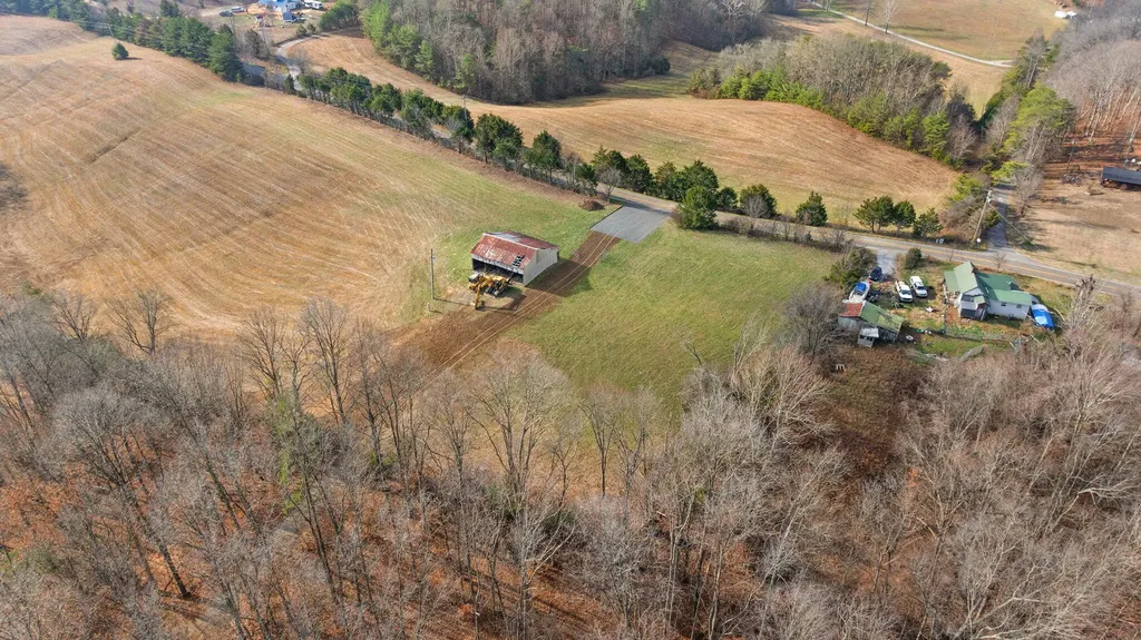 Tract 1 Highway 196 Nancy KY 42544
